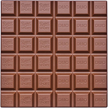 Шоколад молочный "Ritter Sport Duo" с йогуртовыми начинками с кусочками черной смородины и малины, 218 г