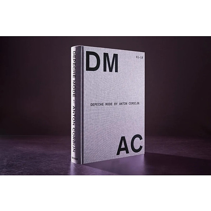 Книга на английском языке "Depeche Mode by Anton Corbijn" - 3