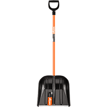 Лопата снеговая Amigo, 410x410, морозостойкий полипропилен, ребра жесткости, стальной черенок, D-образная рукоятка, черная