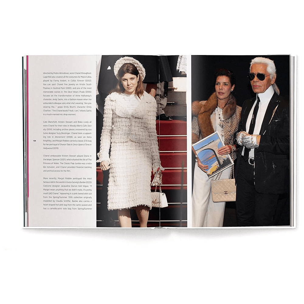 Книга на английском языке "The Ultimate Guide to Chanel Bags", Alexandra Fullerton - 6
