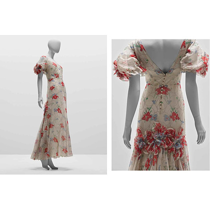 Книга на английском языке "Gabrielle Chanel. 60 Years of Fashion" - 12