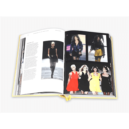 Книга на английском языке "Versace Catwalk" - 5