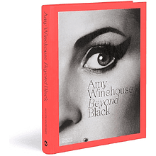 Книга на английском языке "Amy Winehouse: Beyond Black"