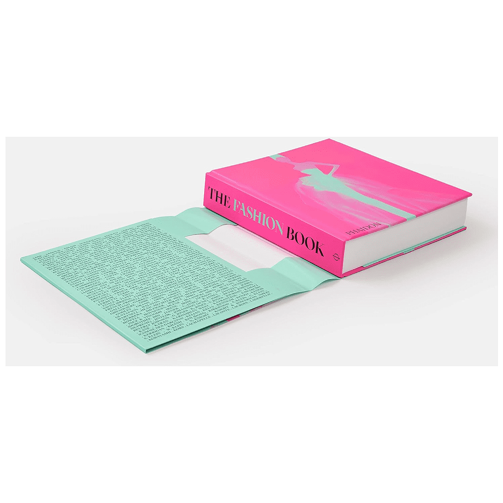 Книга на английском языке "The Fashion Book" - 7