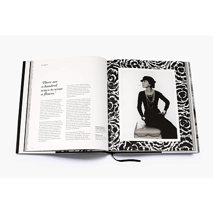 Книга на английском языке "Chanel Collections and Creations", Daniele B. - 4
