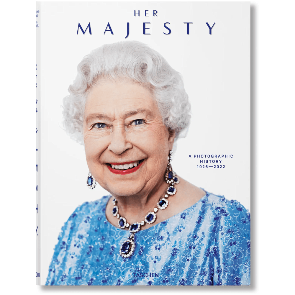 Книга на иностранном языке "Her Majesty. A Photographic History 1926-Today"
