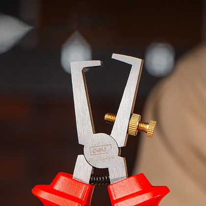 Клещи диэлектрические Deli YS EDL515006, 160 мм, красный, желтый - 3