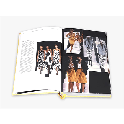 Книга на английском языке "Versace Catwalk" - 3