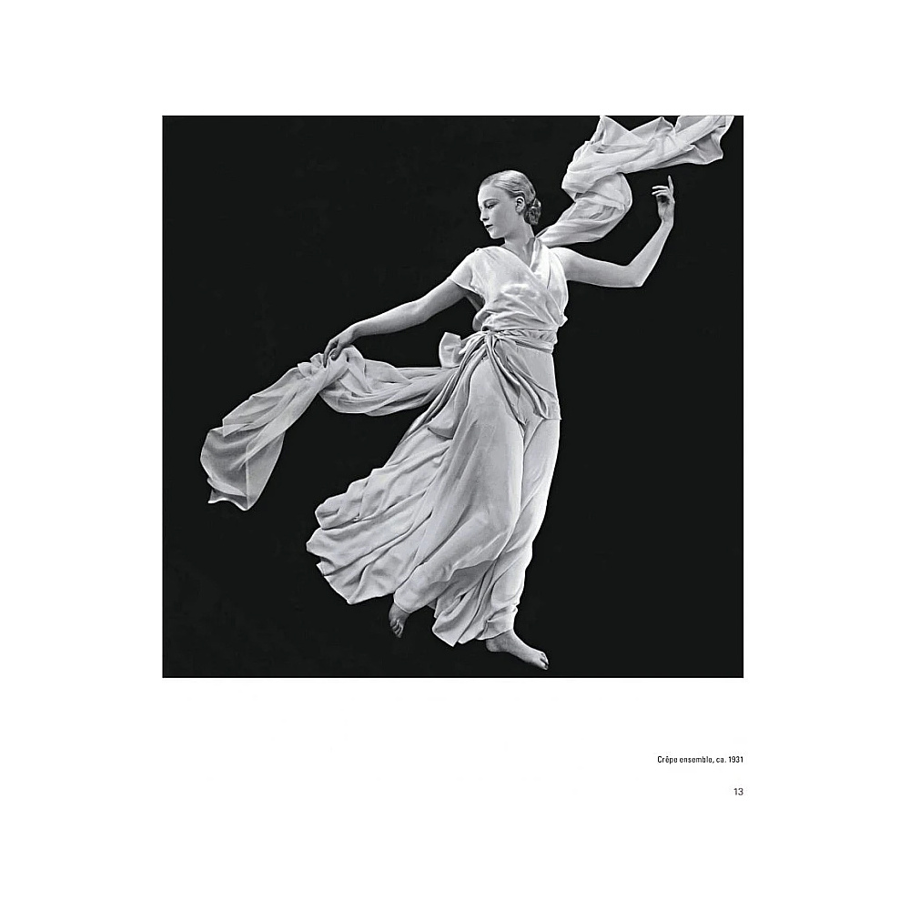 Книга на английском языке "50 Fashion Designers You Should Know", Simone Werle - 6