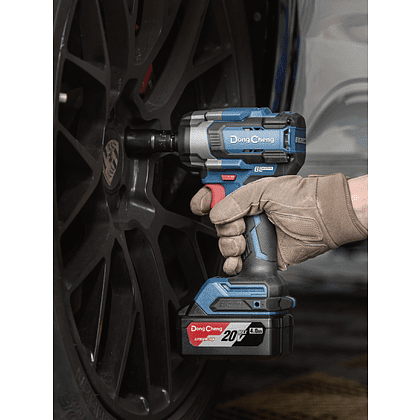 Аккумуляторный гайковерт DongCheng DCPB598 (TYPE EM), 20 В, 598 Нм, 2 АКБ, 4 Ач, З/У 2 А - 2