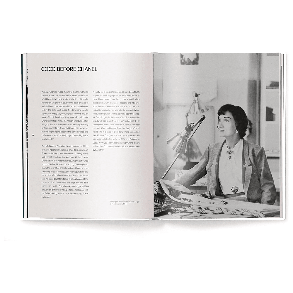Книга на английском языке "The Ultimate Guide to Chanel Bags", Alexandra Fullerton - 3