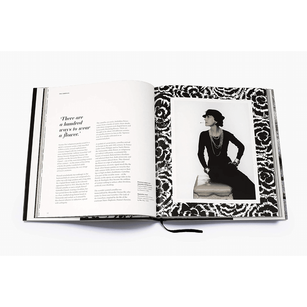 Книга на английском языке "Chanel Collections and Creations", Daniele B. - 4