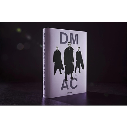 Книга на английском языке "Depeche Mode by Anton Corbijn"