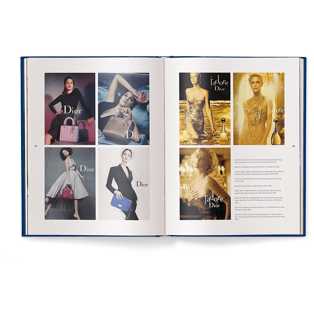 Книга на английском языке "The Ultimate Guide to Chanel Bags", Alexandra Fullerton - 2