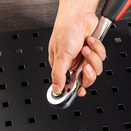 Ключ-трещотка Deli RS EDL2522 1/2", 254 мм, 72 зуба, черный, красный - 5