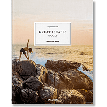 Книга на английском языке "Great Escapes Yoga. the Retreat Book"
