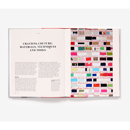Книга на английском языке "Balenciaga: Shaping Fashion", Miller L. - 4