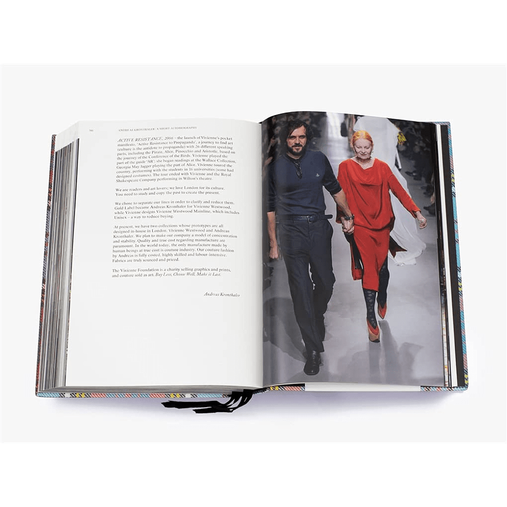 Книга на английском языке "Vivienne Westwood Catwalk", Alexander Fury  - 2