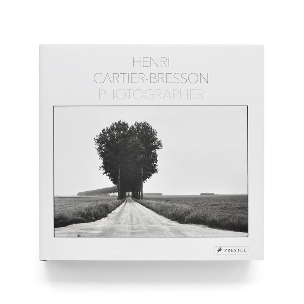 Книга на английском языке "Henri Cartier-Bresson: Photographer"